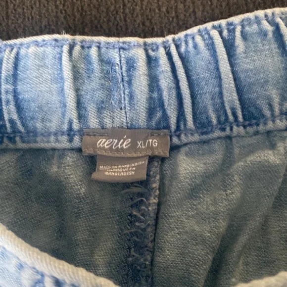 Aerie shorts - Picture 2 of 3